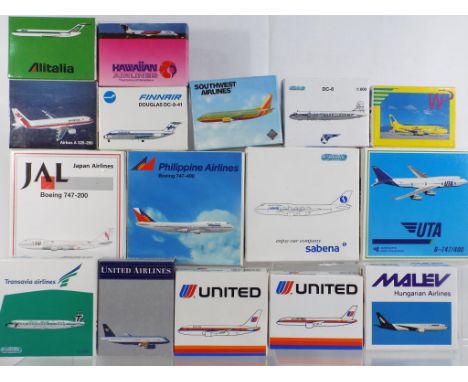 Schabak - sixteen boxed diecast airplanes 1:600 scale comprising 908237, 907230, 94879, 926262, 251609, 251715, 926231, 48189