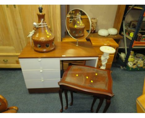 A RETRO PEDESTAL DRESSING TABLE WITH A STUDIO LAMP, NEST OF TABLES AND A PEDESTAL  (4)