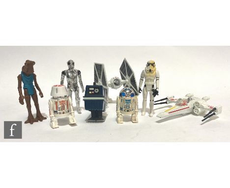 A collection of vintage Kenner Star Wars 3 3/4 inch action figures, comprising R2-D2, R5-D4, Hammerhead, Power Droid, Death S