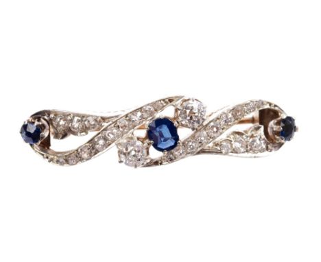 Late Victorian diamond and sapphire brooch with old cut diamonds estimated to weigh approximately 1.15 carats in total, in a 