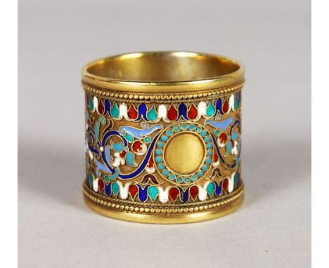 A GOOD RUSSIAN CHAMPLEVE ENAMEL SERVIETTE RING.
