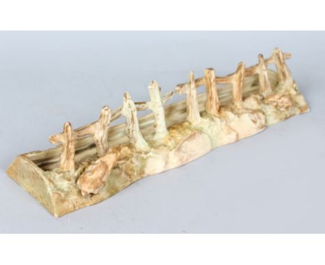 A ROYAL WORCESTER LONG FENCE PATTERN TRAY, Pattern No. 1302. 11.5ins long.