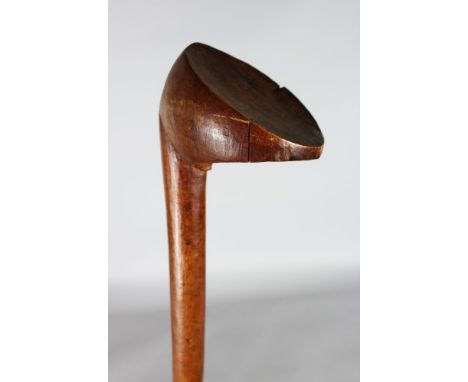 A SNUFF STAFF, ZULU, SOUTH AFRICA Wood Length 40 1/2 ins. Note:There are over 75 Zulu terms for different kinds of sticks, a 