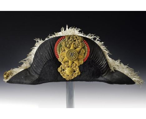 dating: first quarter of the 20th Century provenance: Kingdom of Italy, Body of stiff felt hemmed with black moiret and white