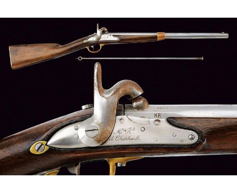 dating: 1825 provenance: France, Smoothbore, round barrel with octagonal breech, featuring markings 'C de 17.6', the date '18