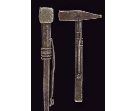 dating: 17th Century provenance: Italy, Made of iron; shaft decorated with a baluster provided with a screwdriver and needle 