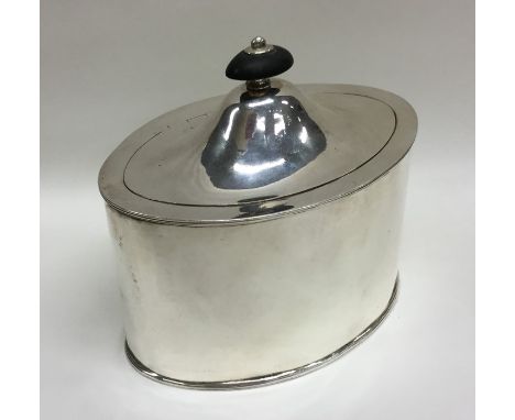 HESTER BATEMAN: A rare oval Georgian silver tea caddy with flush fitting lid. Punched to base. Approx. 367 grams. Est. £1500 