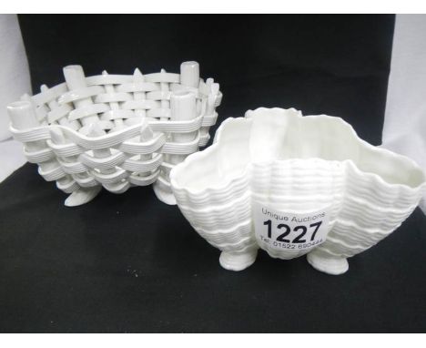 An Edwardian Worcester trefoil dish and a lattice bowl