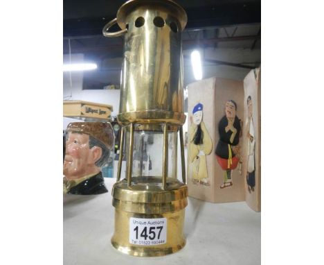 A miner's lamp