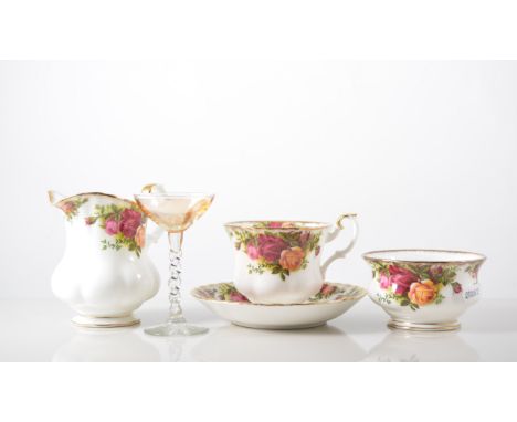 Royal Albert "Old Country Roses" teaware, consisting of six cups, six saucers, two bread/butter plates, six fruit bowls, two 