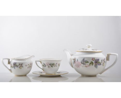Royal Worcester "June Garland" tea service, (22),
