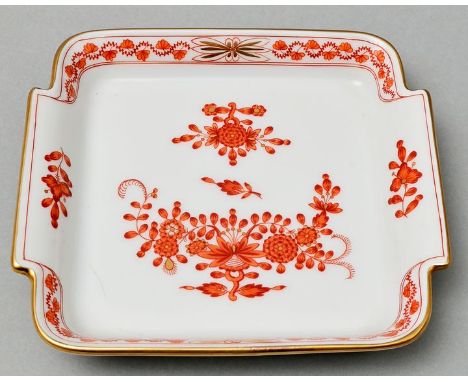 Einsatzschälchen, Meissen, 2. H. 20. Jh.Porzellan, Indische Korallenrot-Malerei, Goldpunkte, Goldrand. Schwertermarke. 10,5 x