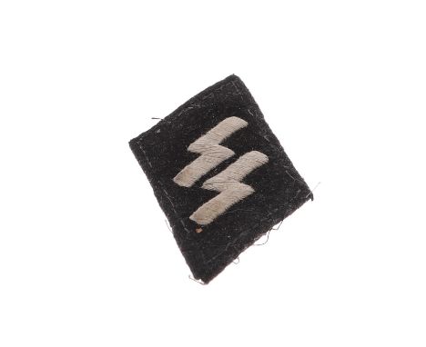 A Man's SS runes collar patch with pale grey cotton runes on a black felt backing. Removed from a tunic. 5.5 x 4.c cm.  *CR: 