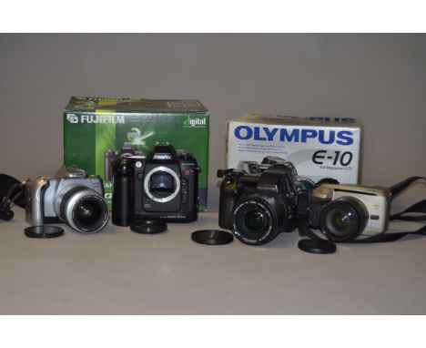 A Group of AF Cameras, including Canon EOS 300V SLR with a 28-90mm f/4-5.6 lens, Minolta Vectis S-1 SLR, a 25-150mm f/4.5-6.3