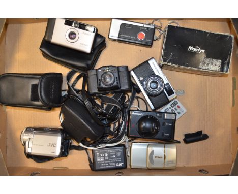 A Group of Compact Cameras, a Minox GT-E in maker's case, an Olympus Trip 35, a Mamiya U (2 examples), a Konica Big Mini, a N