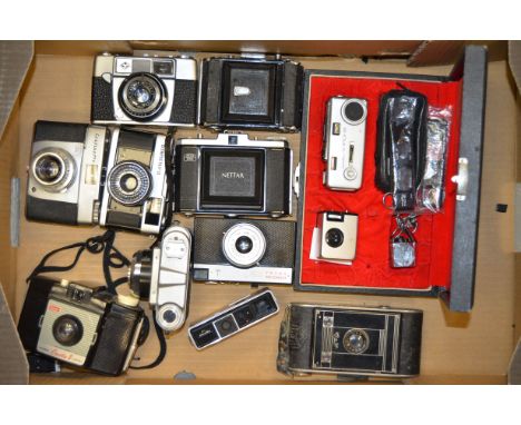 A Tray of Assorted Cameras, including a Minolta 16 MG-S 16mm camera in presentation box, a Minolta-16 Model P, an Agfa Billy 