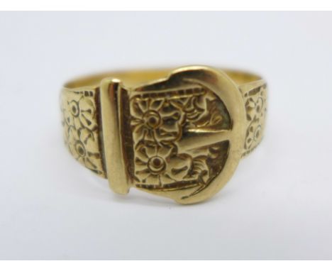 A 9ct gold buckle ring, 3.2g, R 