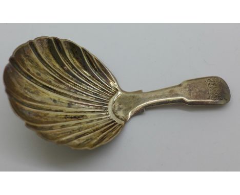 A George IV silver caddy spoon, London 1826, William Knight II 