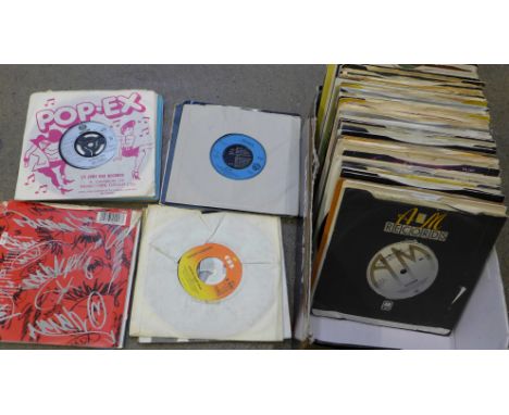 A box of 100+ pop and rock 7" vinyl singles including Judas Priest, Queen, David Bowie, Jimi Hendrix, etc. 