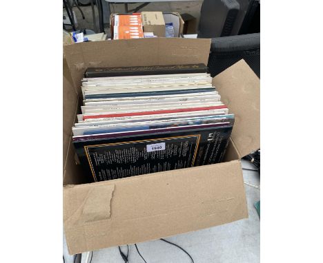 A LARGE ASSORTMENT OF VINTAGE LP RECORDS 