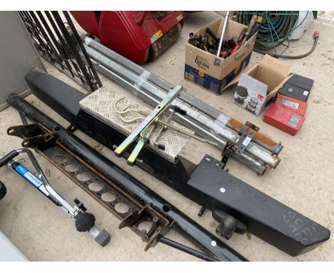 AN ASSORTMENT OF AUTOMOBILE ITEMS TO INCLUDE A ROOF RACK, TOW BARS AND REAR STEPS ETC 