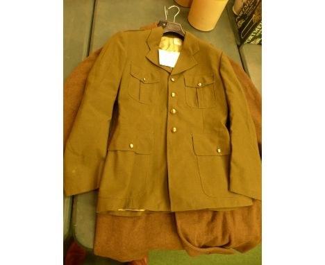 A FRENCH ARMY TUNIC AND A FRENCH ARMY GREAT COAT, SIZE 38-40" CHEST, 18" ARMPITS TO CUFF 