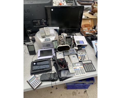 AN ASSORTMENT OF ITEMS TO INCLUDE A 19" TV, A FERGUSON CD PLAYER AND CLOCKS ETC 