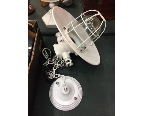 A BOXED WHITE INDUSTRIAL STYLE LIGHT FITTING SUITABLE FOR WALL OR CEILING 