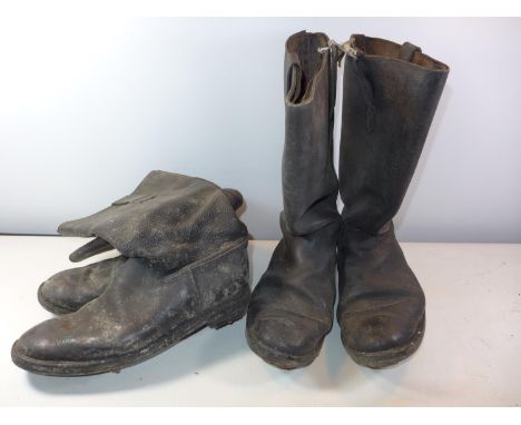 TWO PAIRS OF BLACK LEATHER WORLD WAR II BRITISH ARMY JACK BOOTS , SIZE 11 