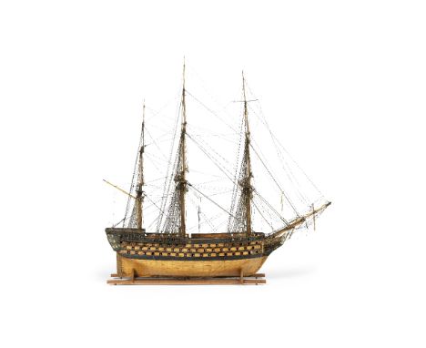 Maquette d'un galion en bois. Première partie du XXe siècleA trois mâts, deux ponts et château arrière, il présente des voile