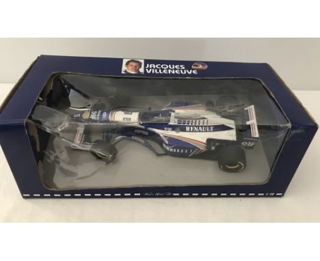 By Paul's Model Art. Car has Damon Hill as driver, but box has Jacques Villeneuve. Car in mint/excellent condition, box good 