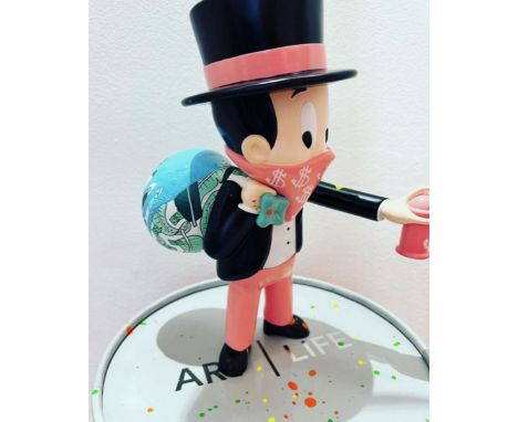 ALEC MONOPOLY (Né en 1986) BH MONOPY, 2018. Sculpture en vinyle peint.  Techniques mixtes : médium, vinyle, peinture. Version