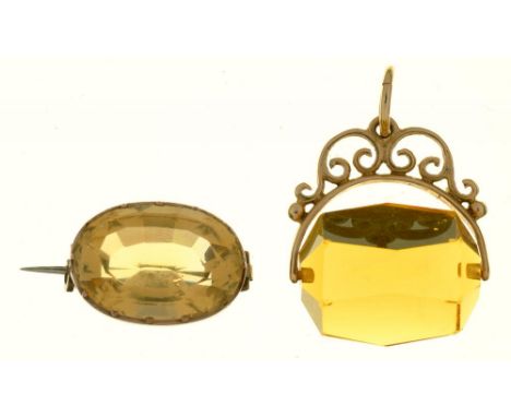 A VICTORIAN CITRINE BROOCH IN GOLD, UNMARKED, AND A PASTE FOB SWIVEL IN 9CT GOLD, 8.5G++LIGHT WEAR CONSISTENT WITH AGE 