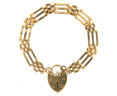 A 9CT GOLD BRACELET WITH PADLOCK CLASP, BIRMINGHAM 1951, 14.5G++LIGHT WEAR CONSISTENT WITH AGE 
