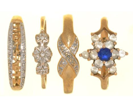 FOUR GEM SET RINGS IN 9CT GOLD, INCLUDING THREE DIAMOND RINGS, 7G, SIZE N - P++LIGHT WEAR CONSISTENT WITH AGE 