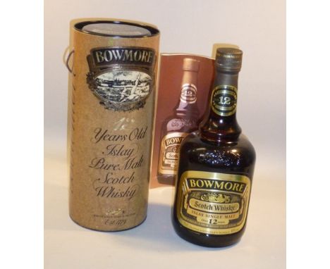 BOWMORE 12 YEAR OLD SCOTCH WHISKY, 75CL, 40%, BOTTLED 1980'S, IN PRESENTATION TUBE.