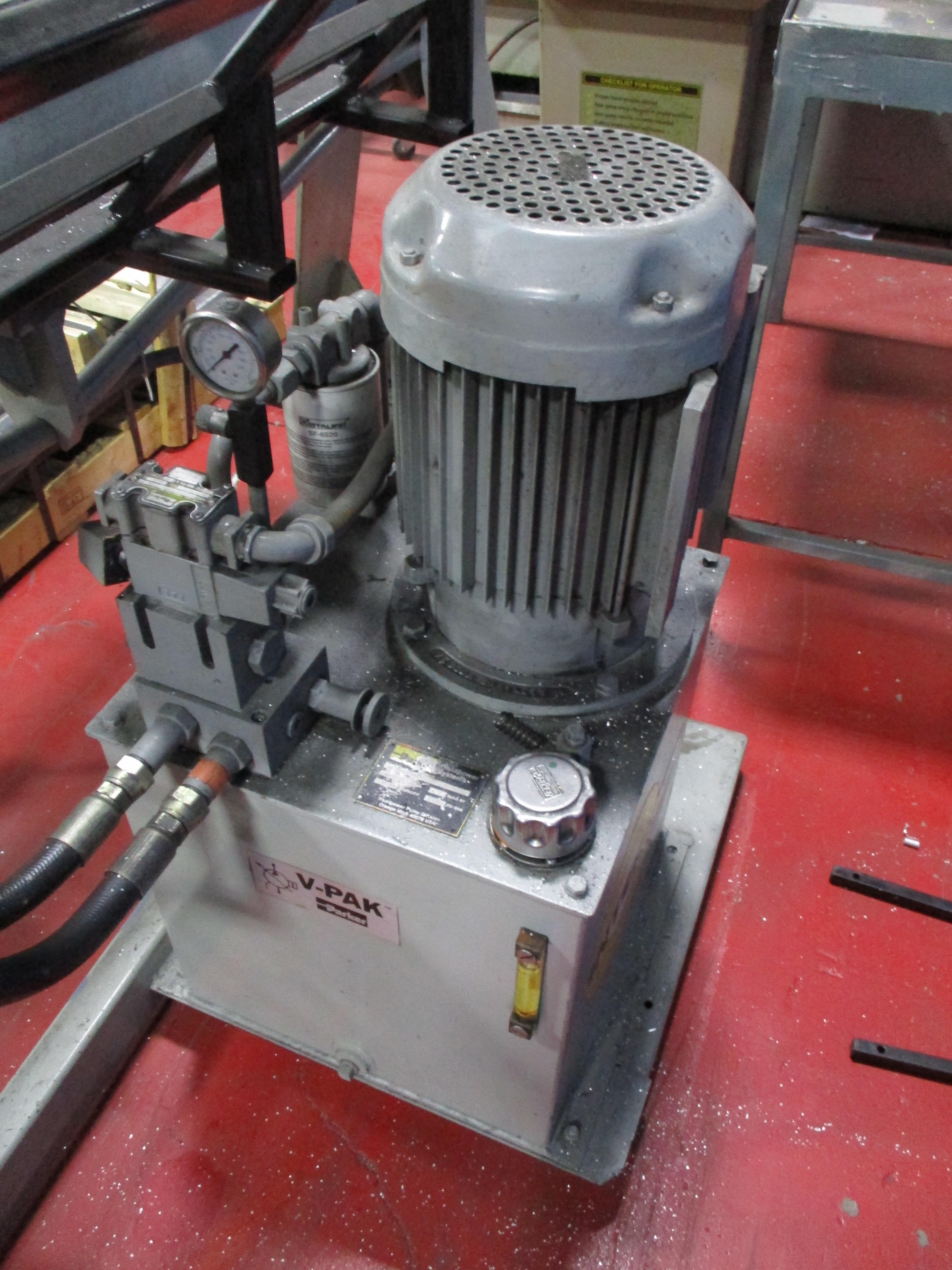 PARKER HANNIFIN HYDRAULIC HORIZONTAL PRESS, APPROX. 20 TON CAP., 60 ...