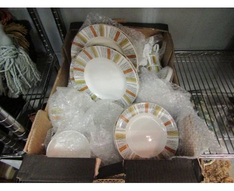 A Midwinter 54 piece part dinner service