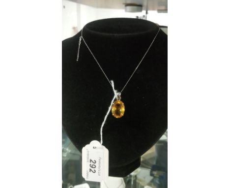 9CT WHITE GOLD LARGE CITRINE PENDANT & 18" 9CT WHITE GOLD CHAIN