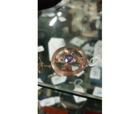 VICTORIAN 2 CT AMETHYST IN 9CT ROSE GOLD "THISTLE" BROOCH & SAFETY CHAIN
