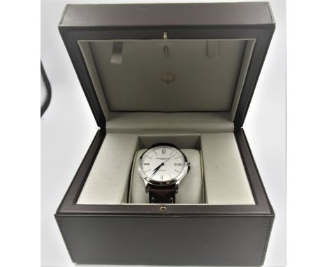 Baume & Mercier, gentleman's stainless steel automatic wristwatch, the silvered dial with Roman and baton numerals, sweep sec