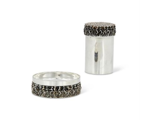 λ A SILVER AND SILVER GILT CYLINDRICAL CIGARETTE CANISTER AND ASHTRAY STUART DEVLIN, LONDON 1972The cigarette canister cover 