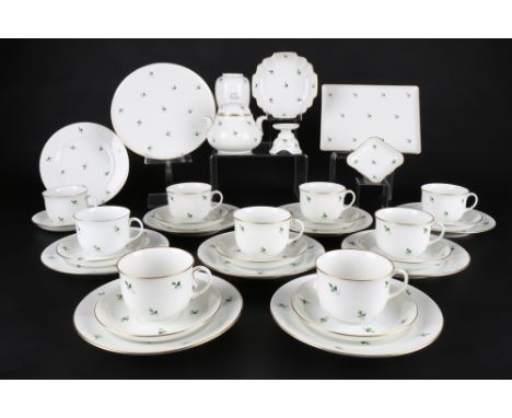 Wien Augarten Weinlaubstreuer Kaffeeservice, coffee cup set,34-teiliges Porzellan, Kaffeeset für 9 Personen, blau / rote Bode