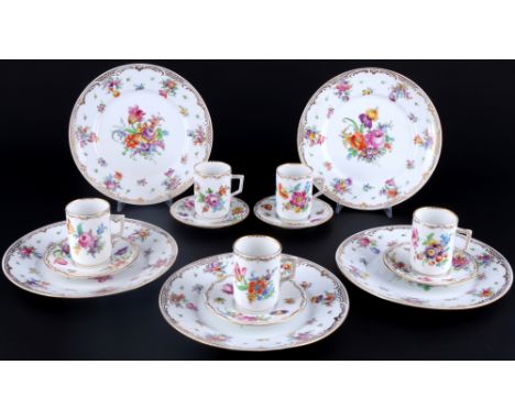 Dresden Blumen 5 Kaffeegedecke, coffee cups with saucers and dessert plates,Porzellan, blaue Bodenmarke, Dekor Blumenmalerei,