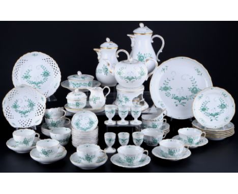 Meissen Indisch Grün umfangreiches Kaffee- und Teeservice für 6 Personen, coffee tea service for 6 pers.,60-teiliges Porzella