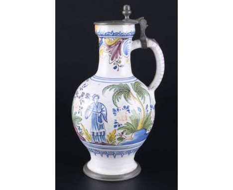 Zunftkanne Fayence 18. Jahrhundert, guild pitcher 18th century,Fayence, deutsch 18. Jahrhundert, zwei Figuren mit Palmen, Str