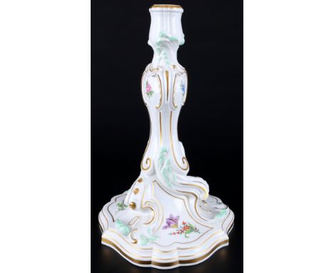 Meissen Blume großer Kerzenständer 1.Wahl, large candlestick 1st choice,Porzellan, blaue Schwertermarke 1.Wahl, Dekor Blumenm
