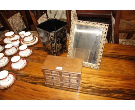 A small wooden trinket nest; a gilt framed easel mirror; and a chinoiserie decorated bin