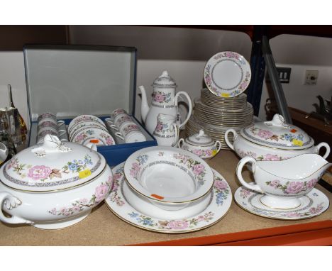 FORTY EIGHT PIECE ROYAL WORCESTER 'MIKADO' DESIGN DINNERWARE, comprising an oval meat plate, oval serving dish, two footed co