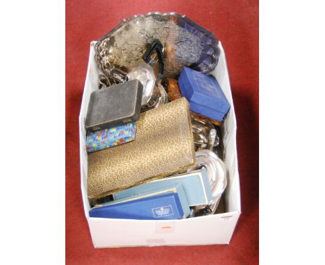 A box of miscellaneous silver plated wares, to include tea set on tray, cased flatware etc